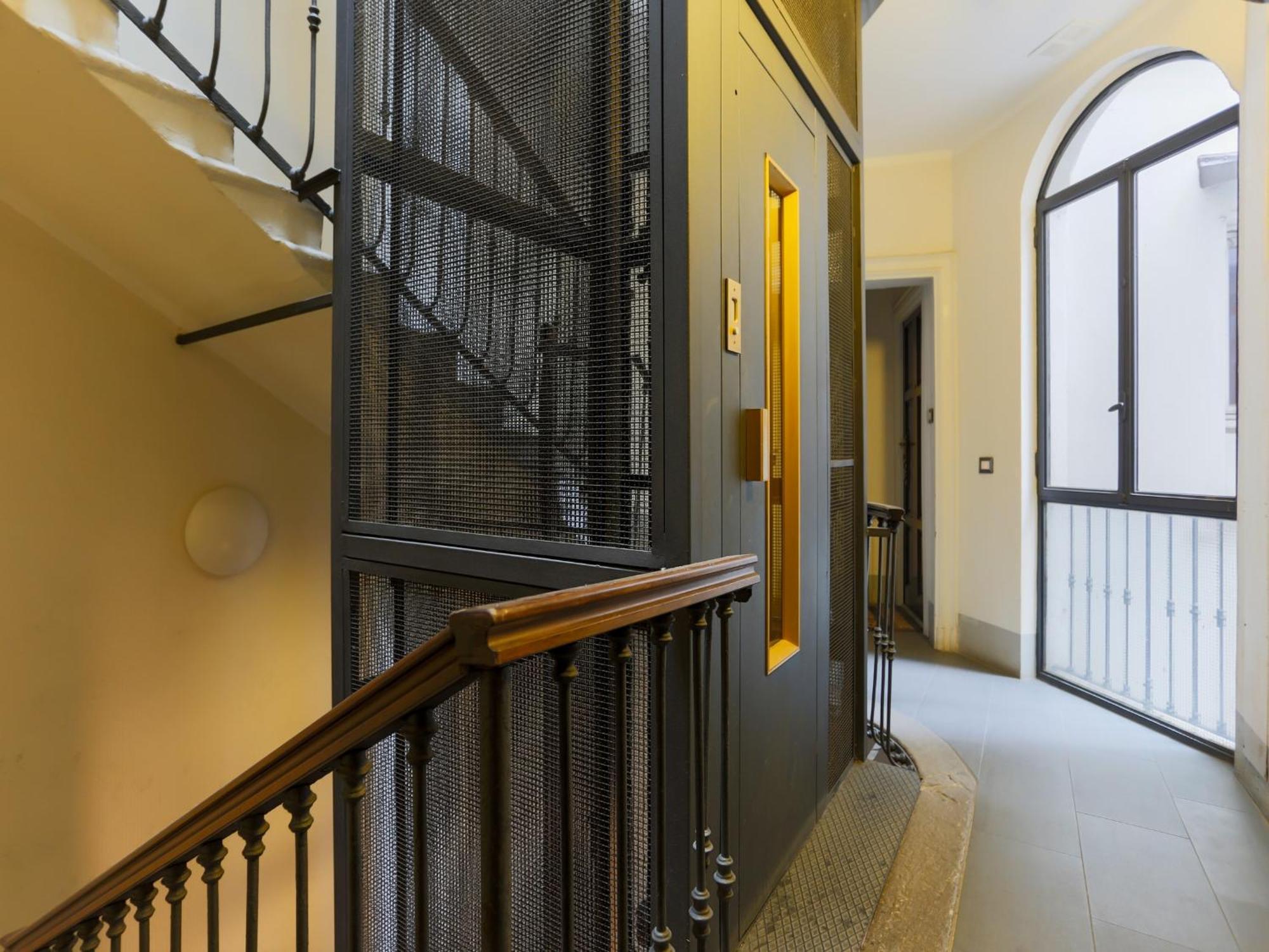 The Best Rent - Spacious One-Bedroom Apartment Near The Columns Of San Lorenzo Mailand Exterior foto